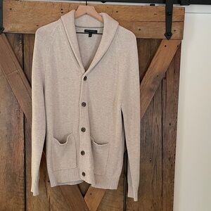Banana Republic Men’s Large Cream Shawl-Collar Cardigan Sweater